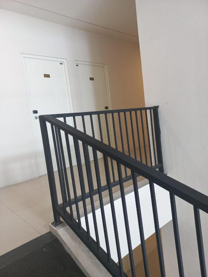 Cendana Coliving Solo Baru Hotel Exterior photo